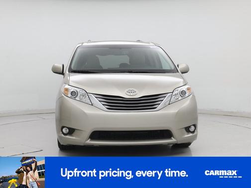 Tan 2016 Toyota Sienna XLE Premium
