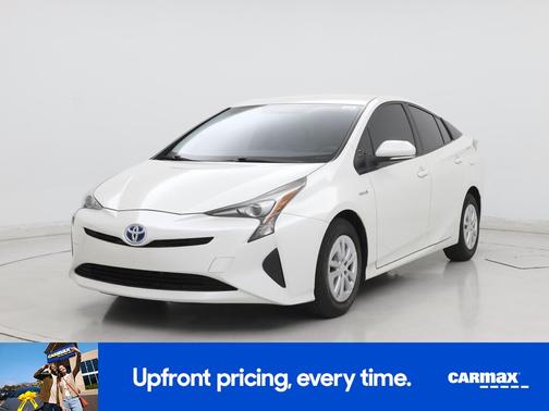 White 2016 Toyota Prius Two