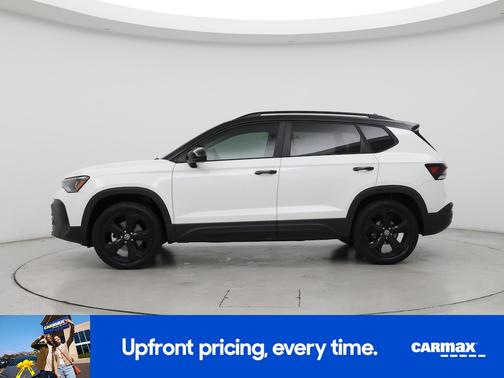 White 2025 Volkswagen Taos SE Black Edition