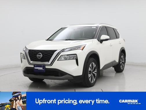 White 2022 Nissan Rogue SV