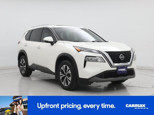 White 2022 Nissan Rogue SV