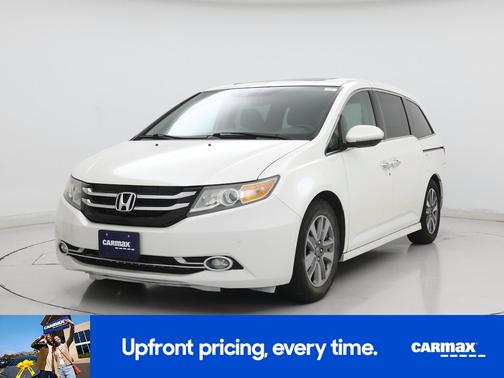 White 2014 Honda Odyssey Touring Elite