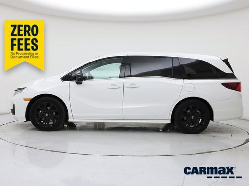 White 2025 Honda Odyssey Sport-L