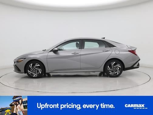 Gray 2025 Hyundai ELANTRA SEL Convenience