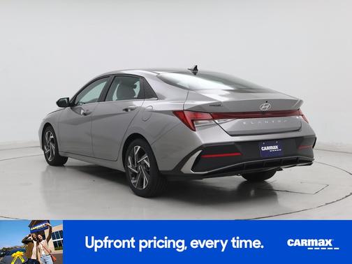 Gray 2025 Hyundai ELANTRA SEL Convenience