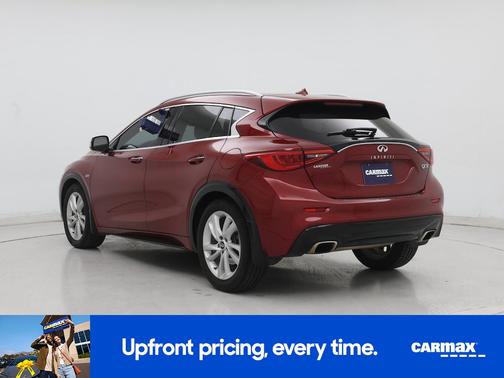 2018 INFINITI QX30 LUXE