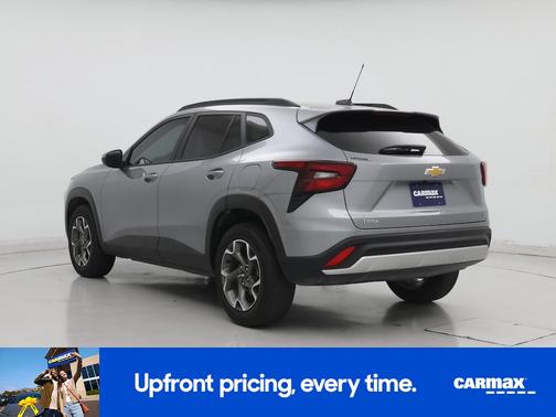 Gray 2025 Chevrolet Trax LT