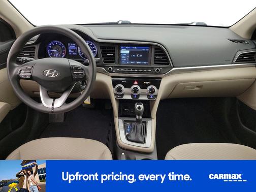 White 2019 Hyundai ELANTRA SEL