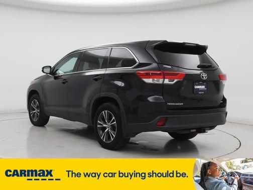 2019 Toyota Highlander LE