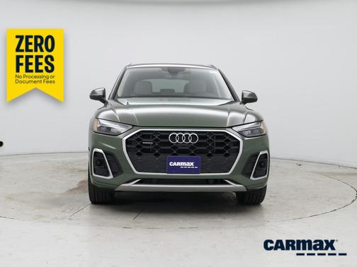 Green 2023 Audi Q5 e S-Line Premium Plus