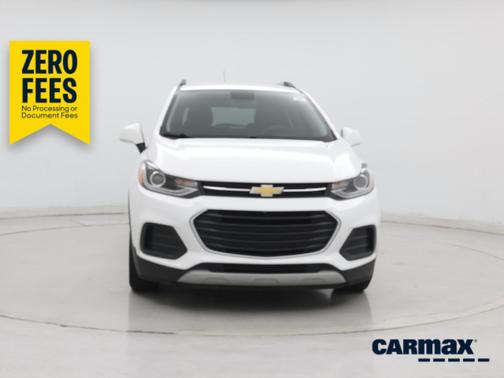 White 2021 Chevrolet Trax LT
