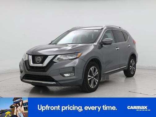 Gray 2017 Nissan Rogue SL