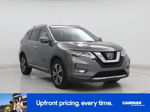 Gray 2017 Nissan Rogue SL
