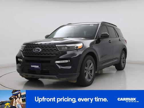 Black 2023 Ford Explorer XLT