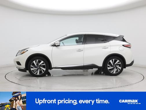 White 2017 Nissan Murano Platinum