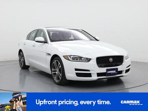 White 2018 Jaguar XE Premium