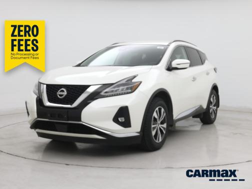 White 2023 Nissan Murano SV
