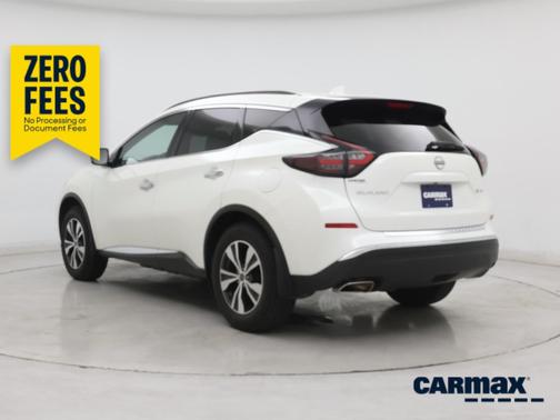 White 2023 Nissan Murano SV