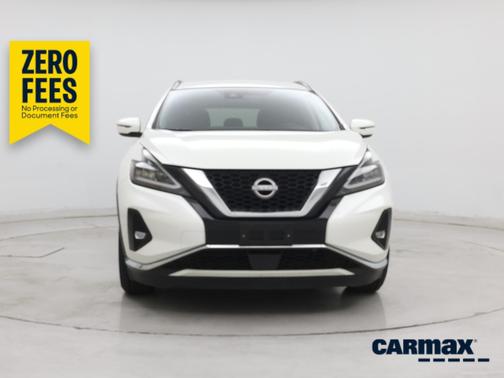 White 2023 Nissan Murano SV