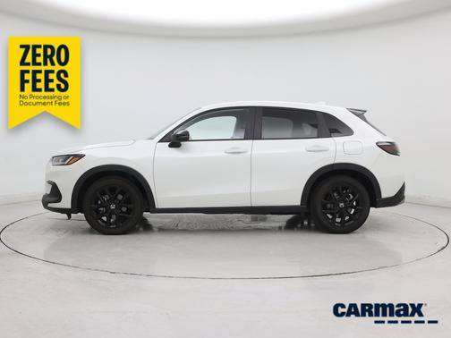 White 2024 Honda HR-V Sport