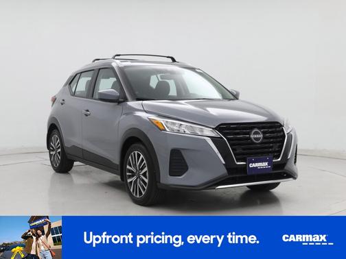 2022 Nissan Kicks SV