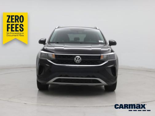 Black 2022 Volkswagen Taos SE