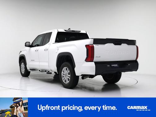 White 2024 Toyota Tundra SR5