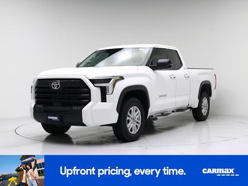 White 2024 Toyota Tundra SR5