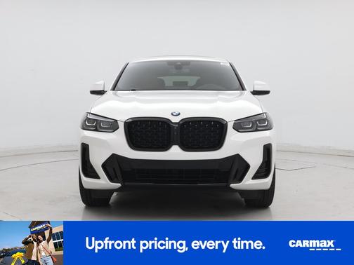 White 2023 BMW X4 XDrive30i