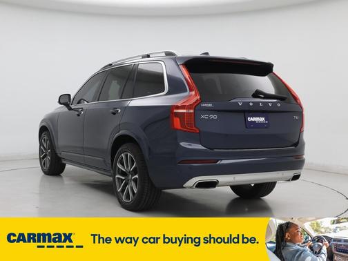 2019 Volvo XC90 T6 Momentum