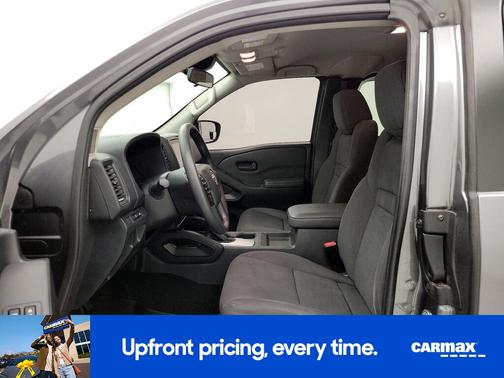 Gray 2022 Nissan Frontier S