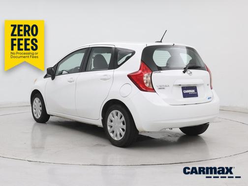White 2016 Nissan Versa Note SV