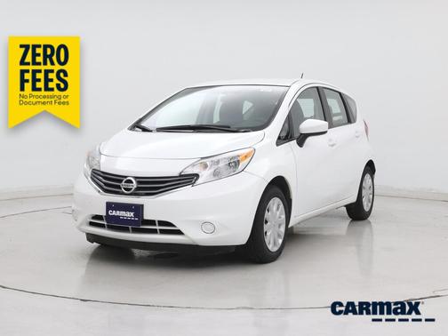 White 2016 Nissan Versa Note SV