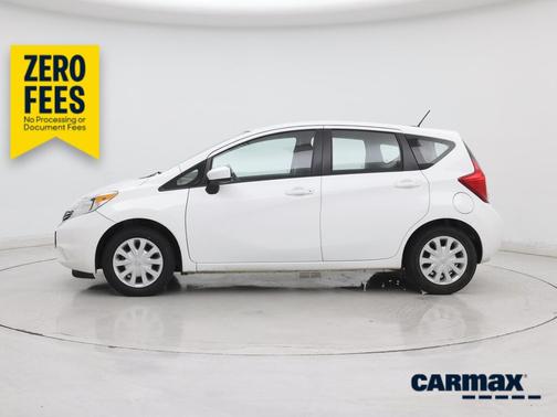 White 2016 Nissan Versa Note SV