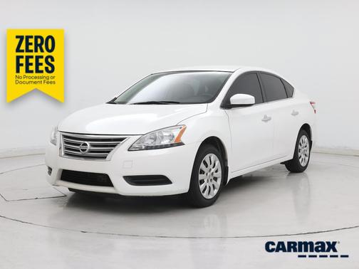 White 2015 Nissan Sentra SV
