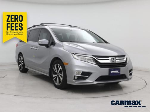 Silver 2018 Honda Odyssey Elite