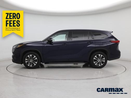 Blue 2020 Toyota Highlander XLE