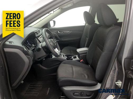 Gray 2019 Nissan Rogue SV