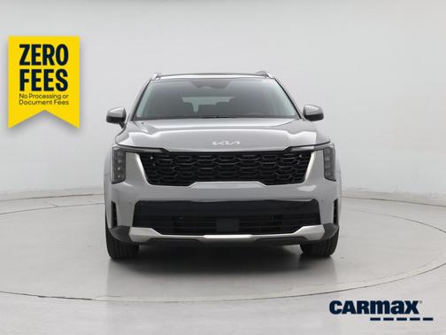 Gray 2025 Kia Sorento S