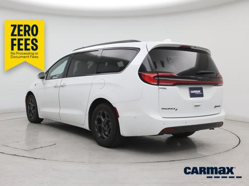 White 2021 Chrysler Pacifica Hybrid Touring L