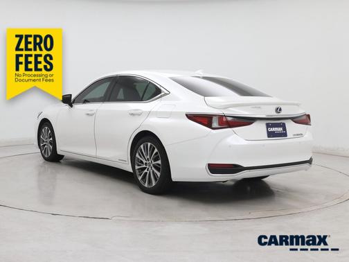 White 2020 Lexus ES 300h Luxury
