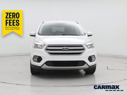 White 2019 Ford Escape SE