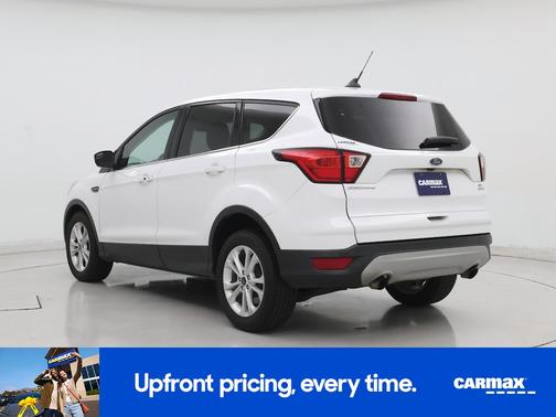 White 2019 Ford Escape SE