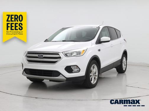 White 2019 Ford Escape SE