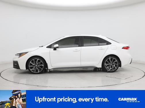 White 2020 Toyota Corolla SE
