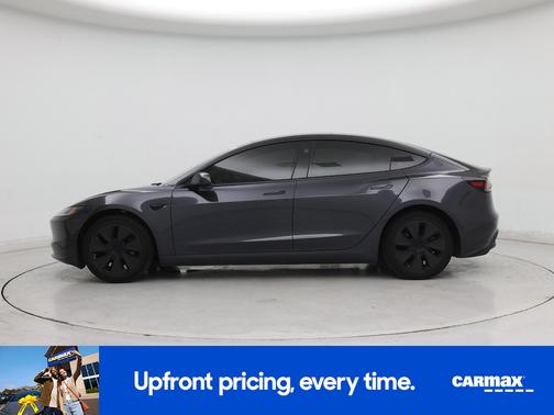 Gray 2024 Tesla Model 3 Long Range