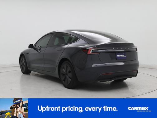 Gray 2024 Tesla Model 3 Long Range