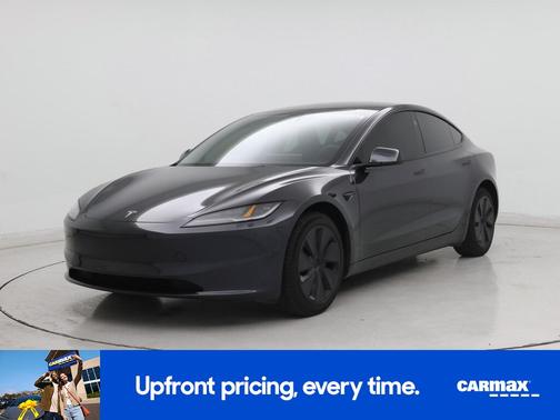Gray 2024 Tesla Model 3 Long Range