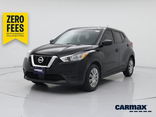 Black 2020 Nissan Kicks S
