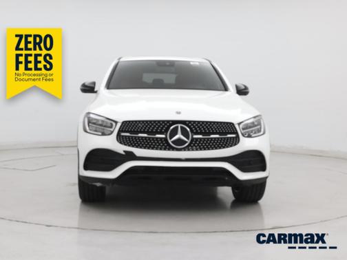 White 2023 Mercedes-Benz GLC 300
